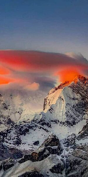 Atardecer sobre el Huascaran